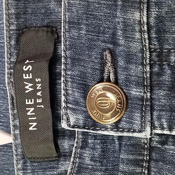 Nine West Jean Capris Size 12 Average - Picture 10 of 16